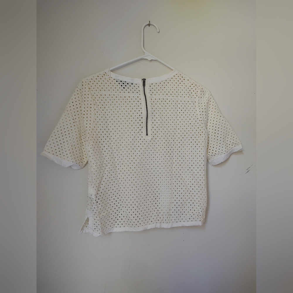 Eyelet Top - Picture 5 of 6